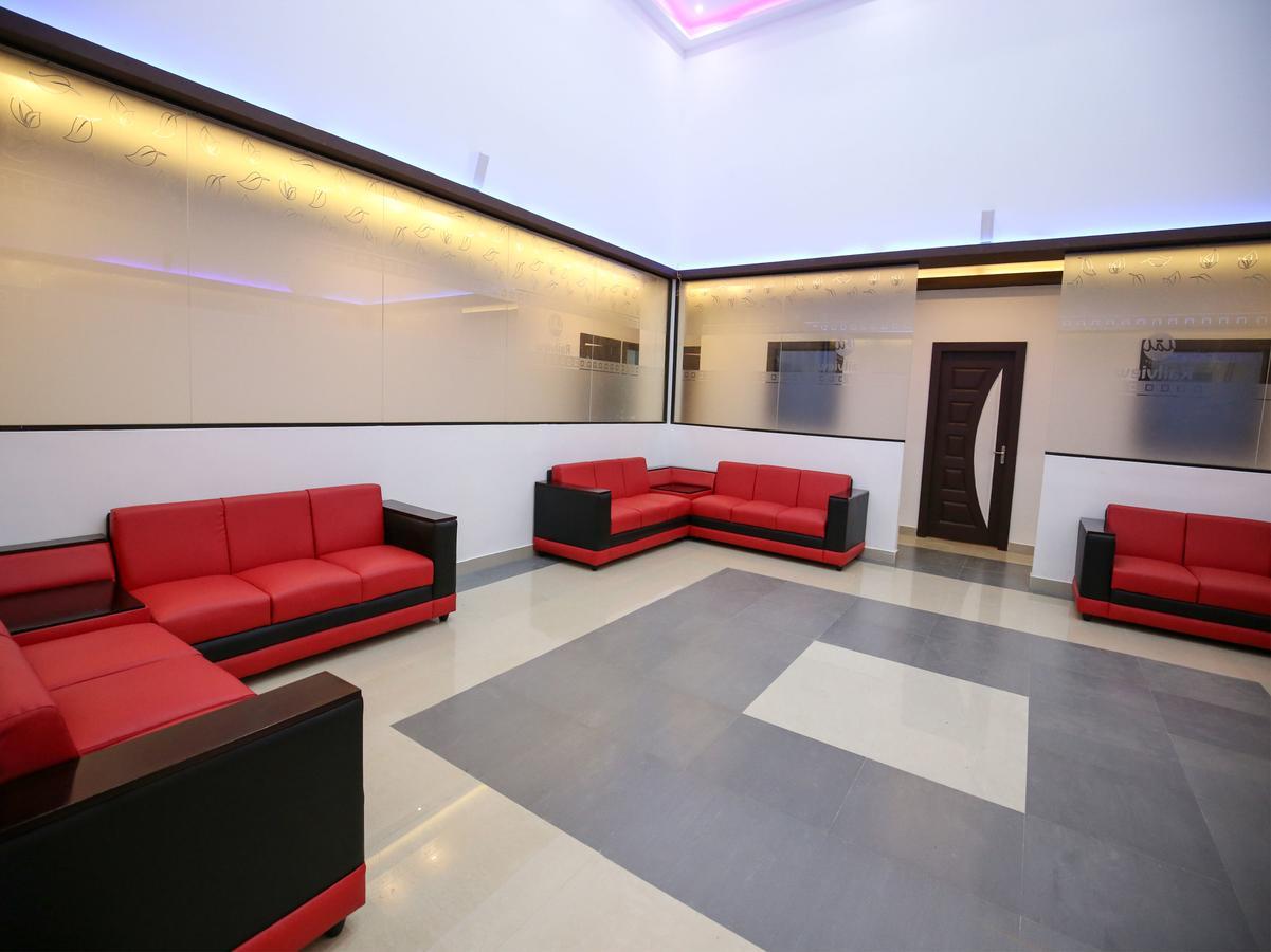 Oyo 10152 Rail View Residency Hotell Alappuzha Eksteriør bilde
